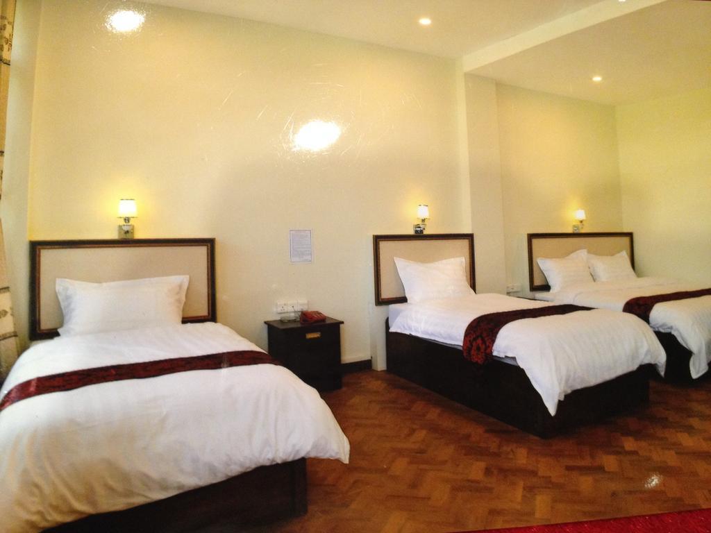 Hotel Myitkyina Ruang foto